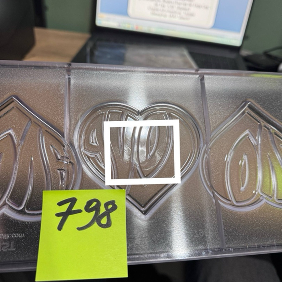 798-у | Форма для шоколадных плиток "Сердце" (275*135 мм)