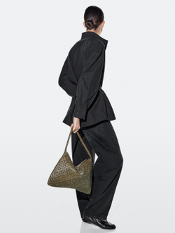 Massimo Dutti Сумка через плечо из плетеной кожи среднего размера, хаки