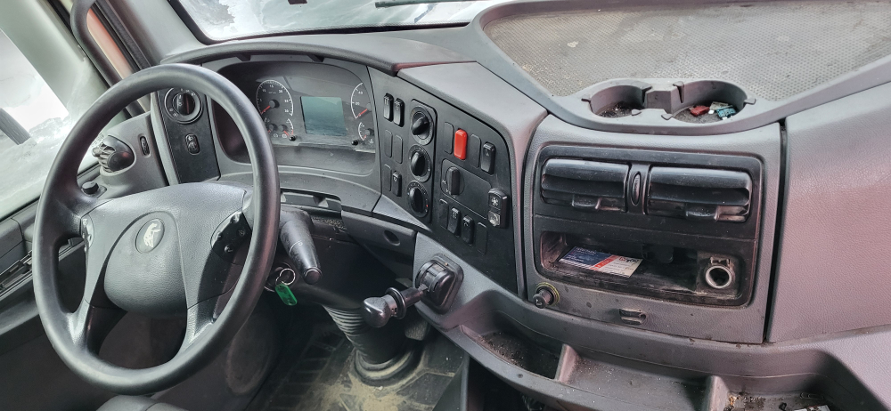 КамАЗ 65206 6x4 Седельный тягач 65206-T5 (Дизельный, 12,0 л, 428 л.с., МТ)