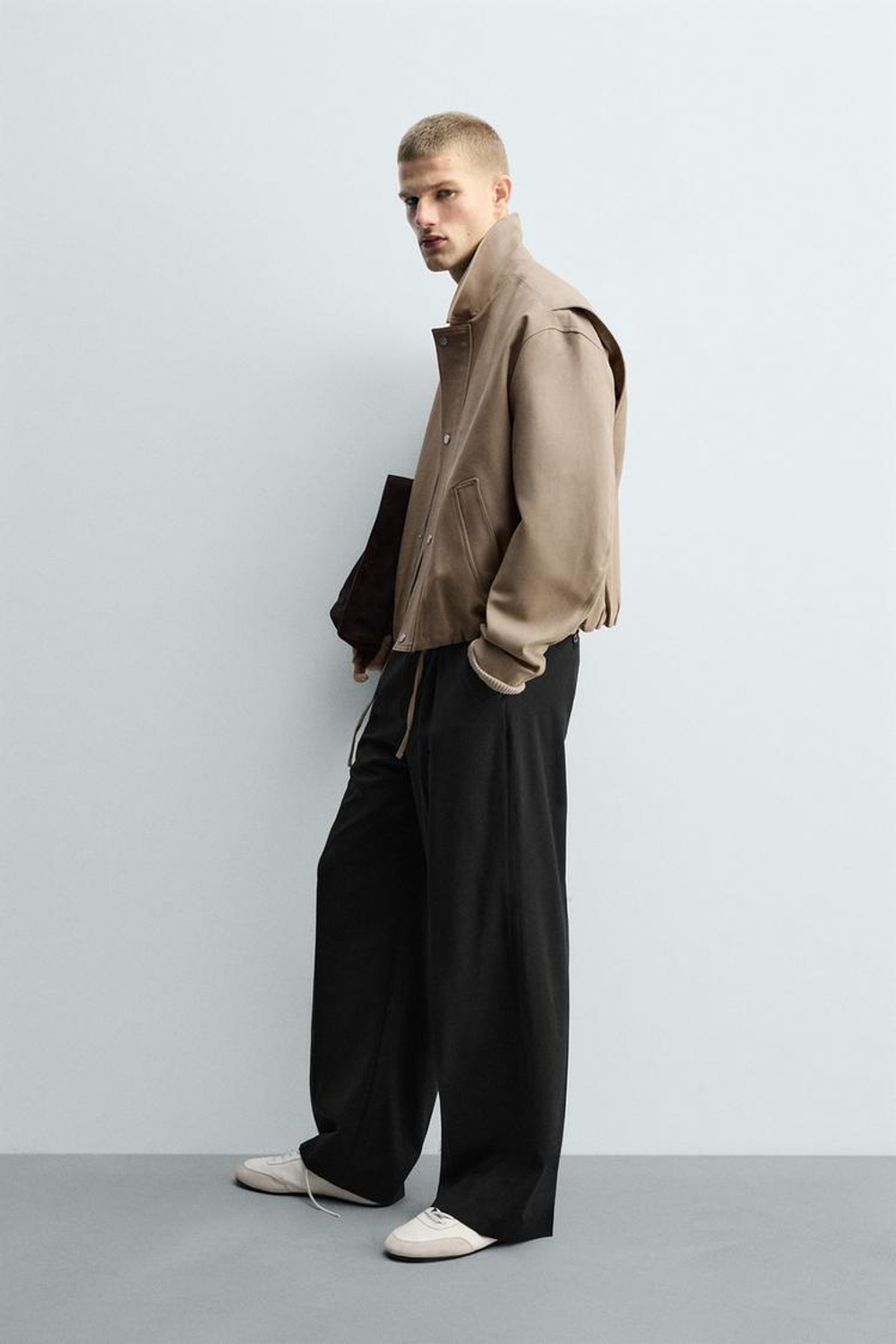 ZARA УКОРОЧЕННАЯ СТЕГАНАЯ КУРТКА, РЫЖЕВАТО-КОРИЧНЕВЫЙ