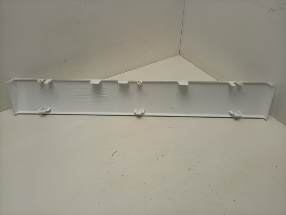 RST602 кт66 Декоративная нижняя панель для стиральной машины Hotpoint-Ariston 250006334 б/у