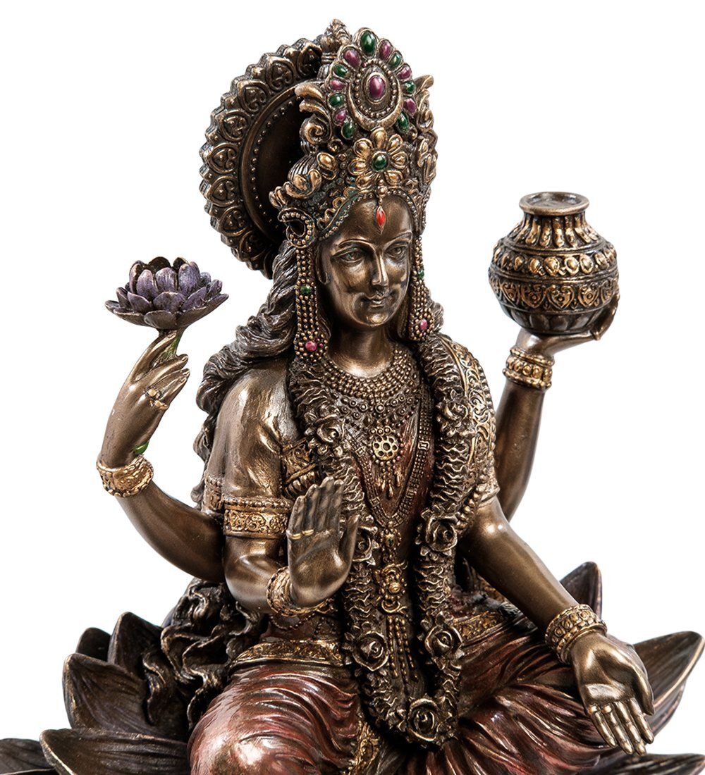 Veronese WS-900 Статуэтка «Ганга - индийская богиня и река»