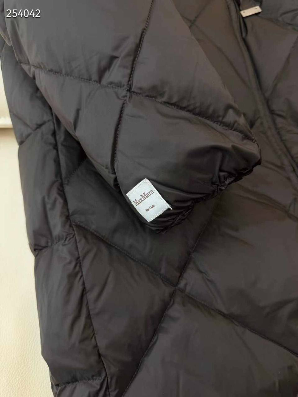 Пуховик MaxMara