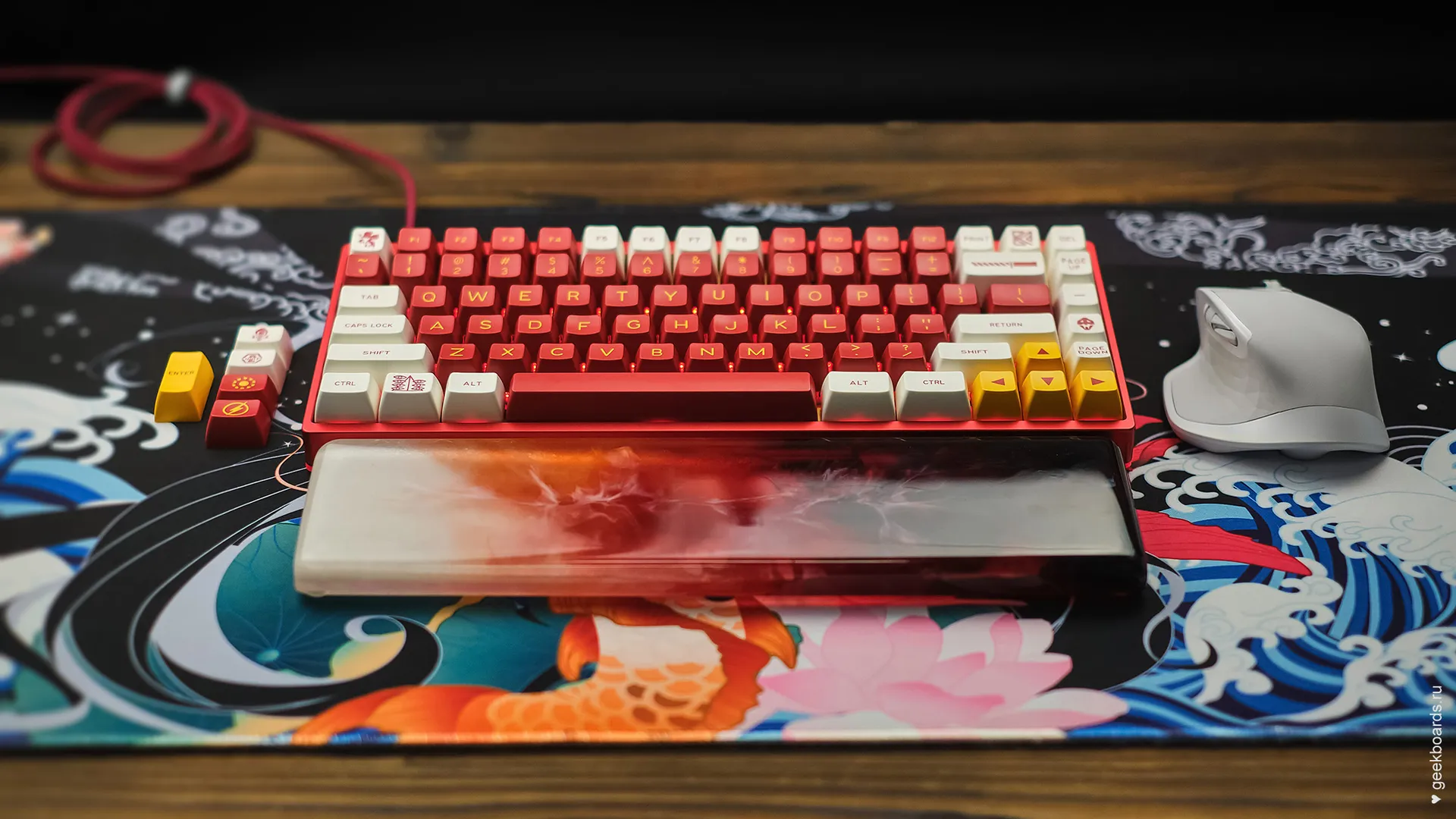 KBD75% BERSERK — купить на сайте профессиональных клавиатур Geekboards