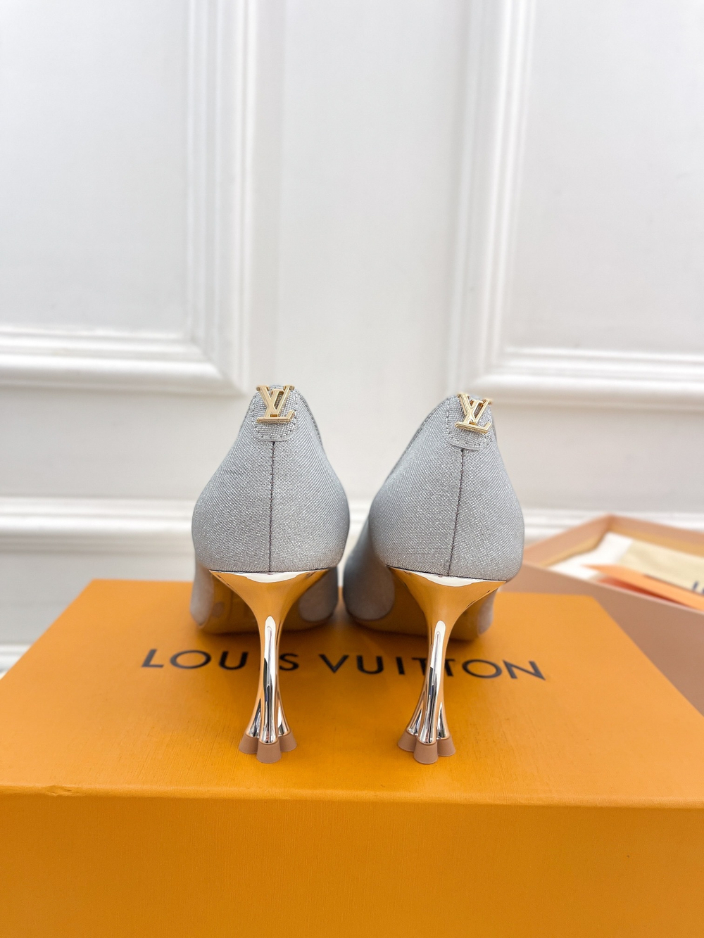 Louis Vuitton Blossom Pump