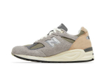 Кроссовки New Balance Teddy Madenb 990 V2
