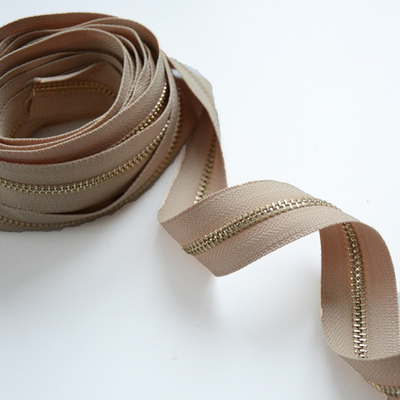 Молния металлическая №5, Кремовый, цена за 10 см.