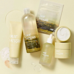 Manyo Factory Our Vegan Heartleaf Cica Cleansing Foam Веганская очищающая пенка с центеллой для умывания 120 мл