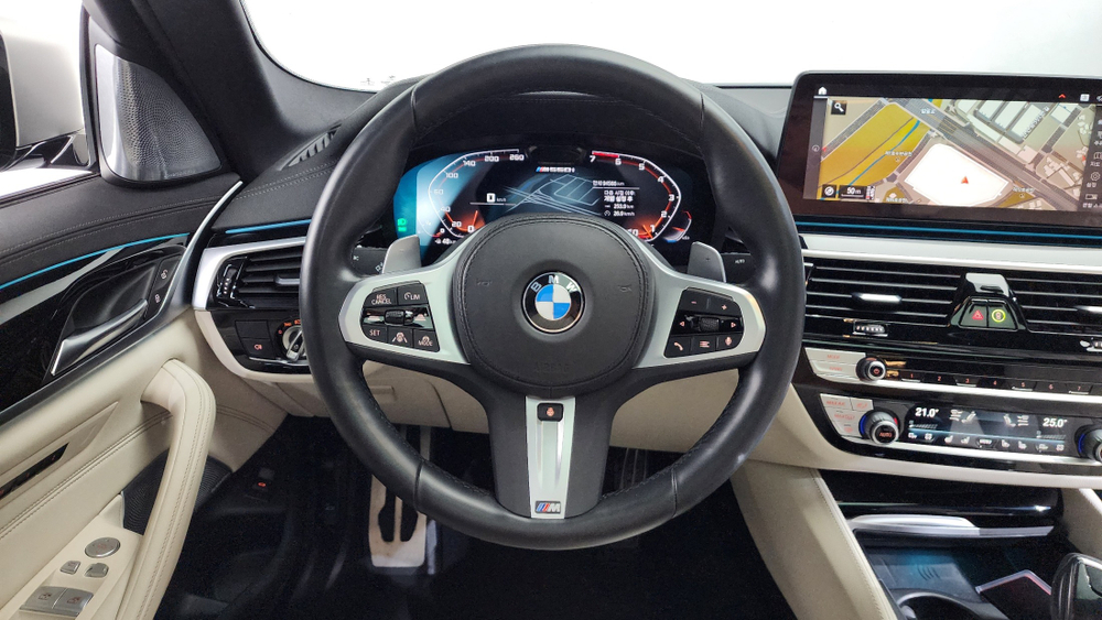BMW 5 серии (G30) M550i xDrive