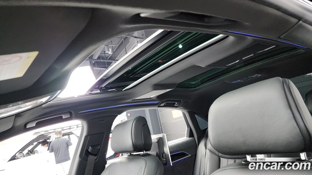 Audi A8 (D5) 55 TFSI Quattro LWB (12.2019)