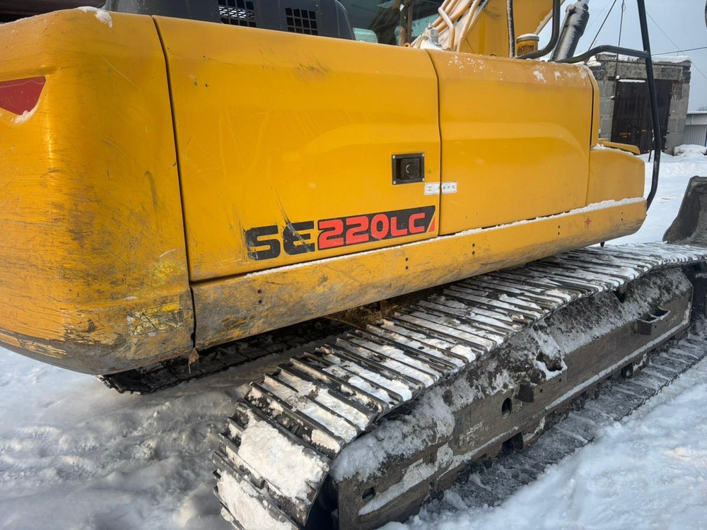 SHANTUI SE* Экскаватор SE220LC (Дизельный, 5,9 л, 152 л.с., АТ)