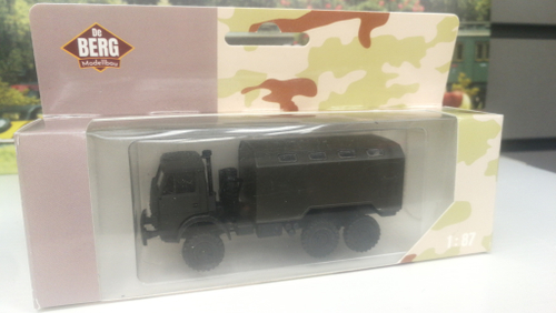 Грузовик кунг, 4 окна, военый, H1