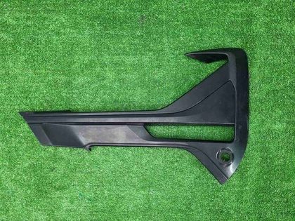 Накладка ПТФ левая BMW X1 F48 (2019-2022)