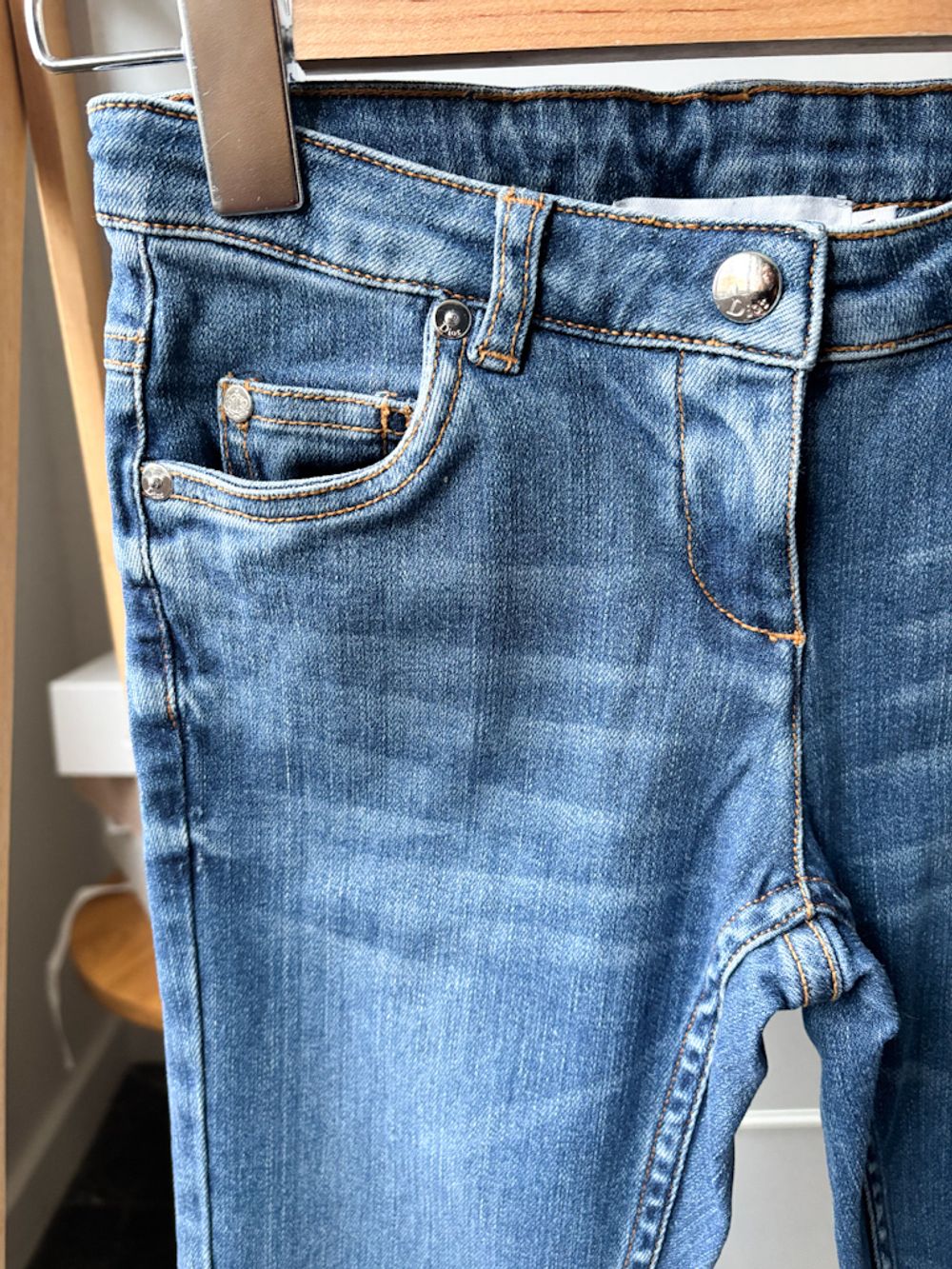 Джинсы Christian Dior, 128