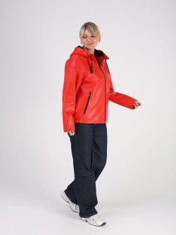 Кожаная куртка демисезонная с капюшоном короткая