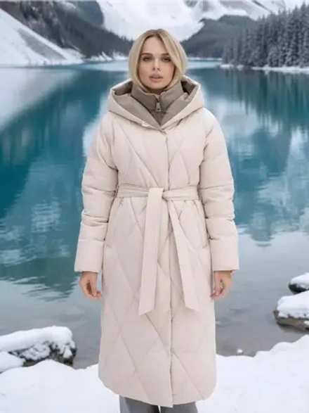 Пуховик стеганный зимний длинный с капюшоном