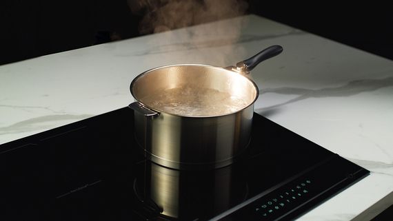 Индукционная стеклокерамич. панель De Dietrich DPI4301BP