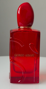 Si Passione Red Musk Giorgio Armani (duty free парфюмерия)