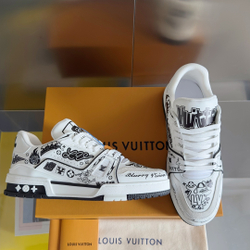 Louis Vuitton Trainers
