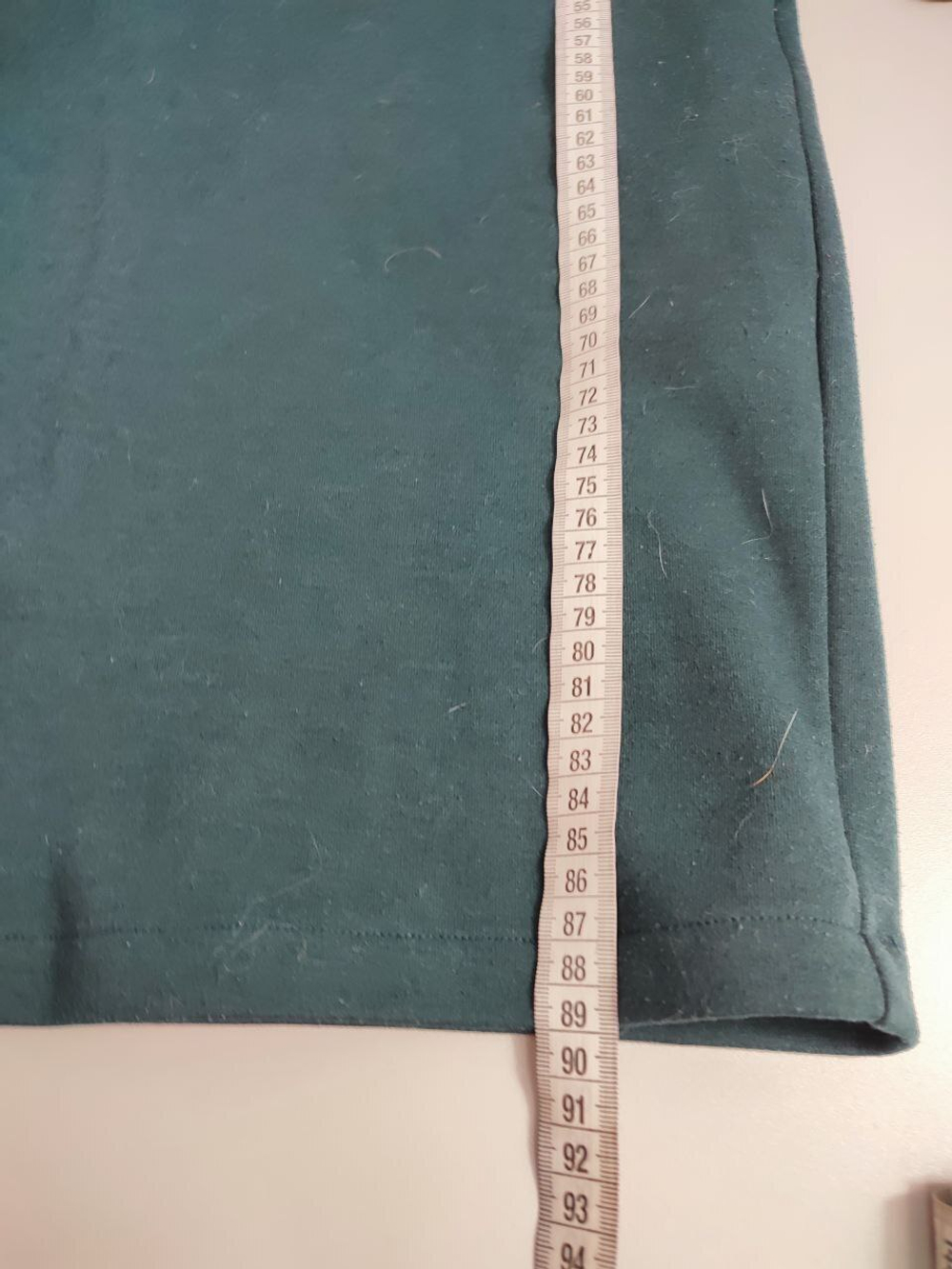 Платье Uniqlo практичное 44 размер