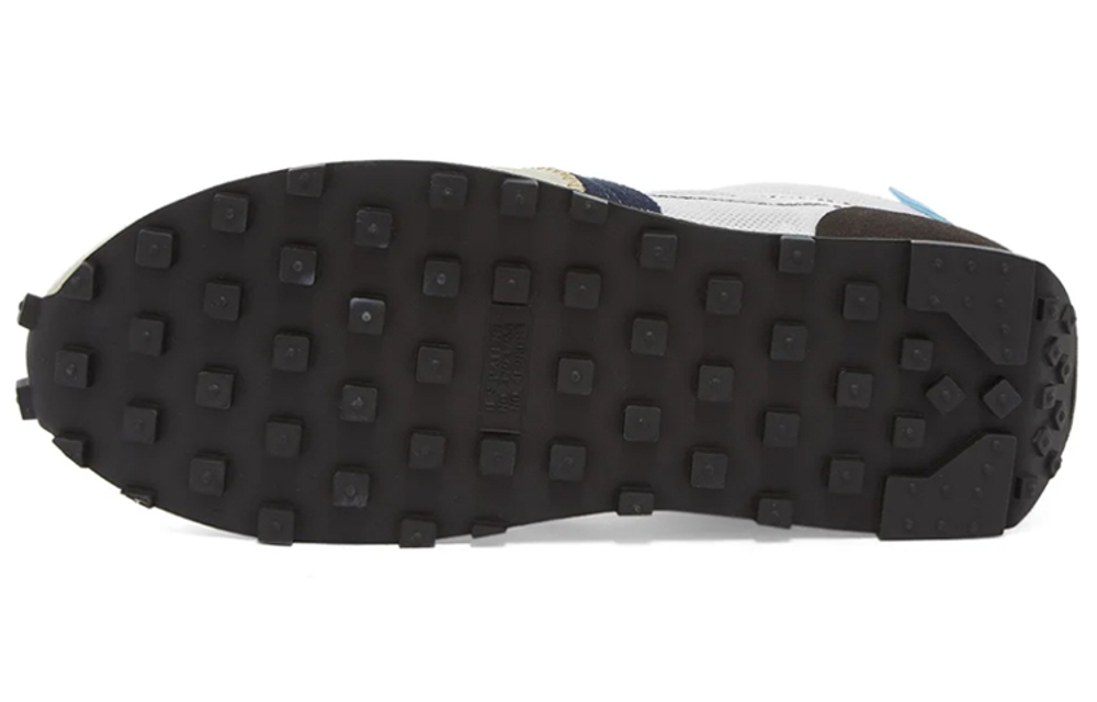 Кроссовки Nike Daybreak Type