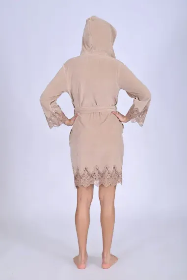 Халат женский велюровый с кружевом 0483 бежевый NUSA Турция