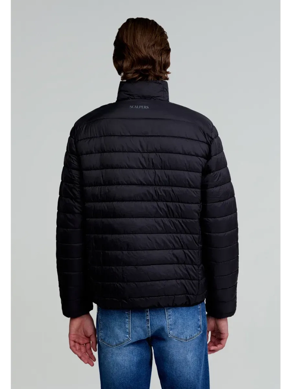 Куртка из нейлона