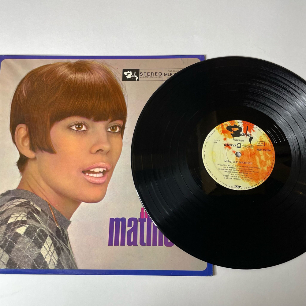 Винтажная виниловая пластинка LP Mireille Mathieu Мирей Матьe Qu'elle Est Belle (Germany 1966)