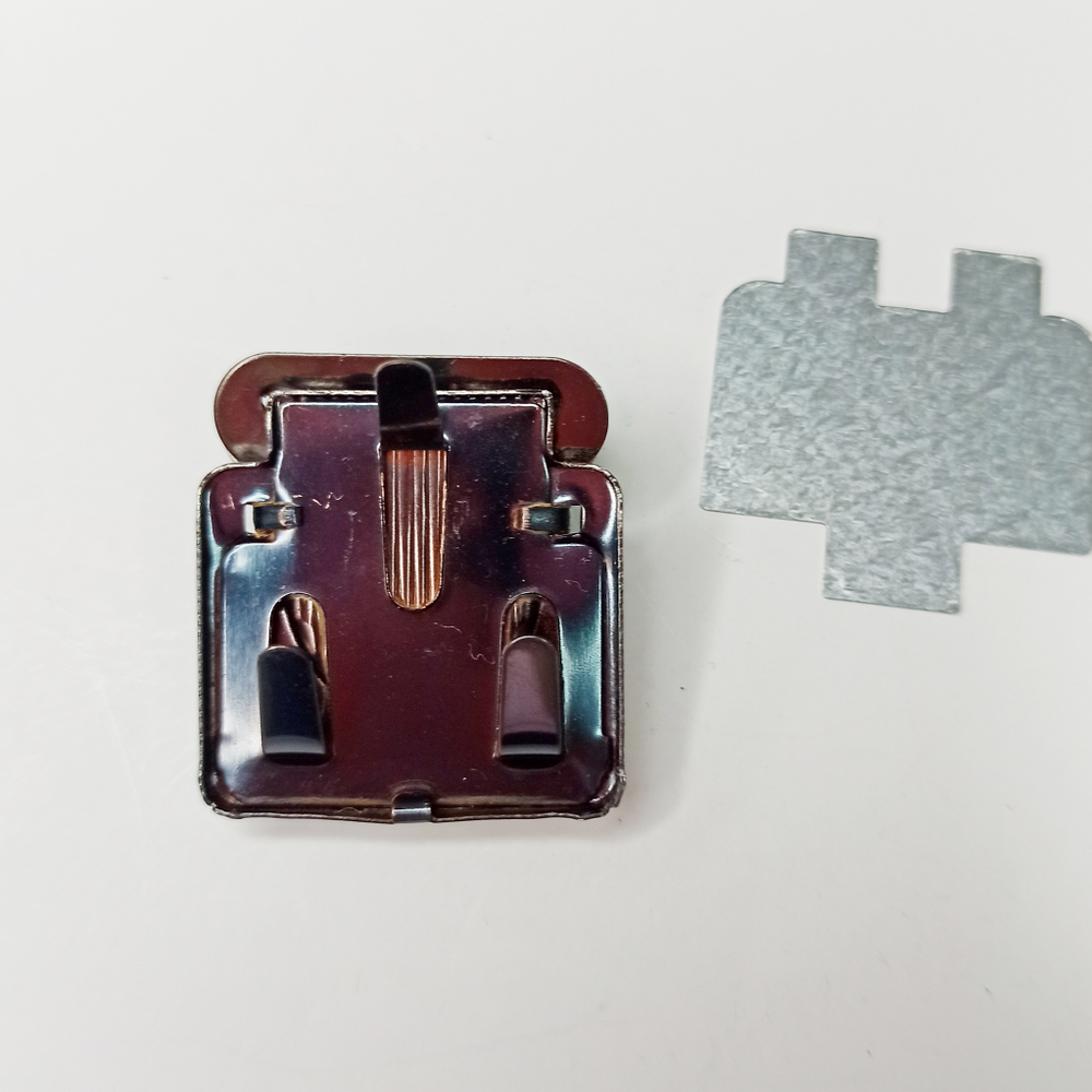 Замок-защелка на зажимах 32*35 Черный никель