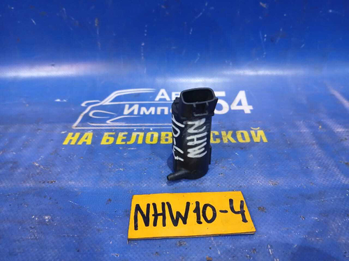 Моторчик бачка омывателя TOYOTA PRIUS 1998