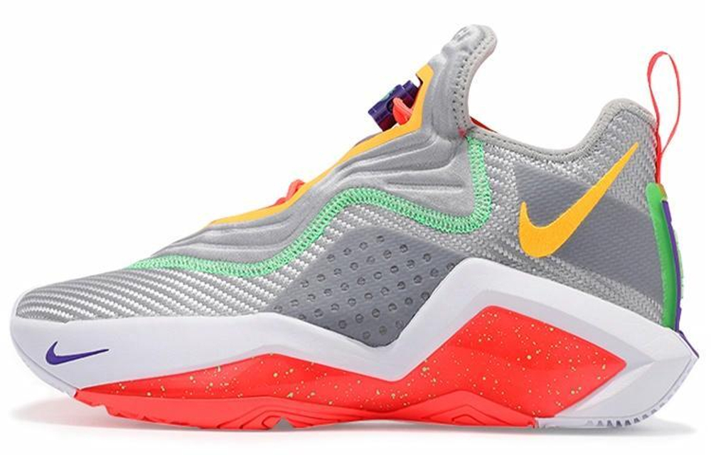 Кроссовки Nike Zoom Soldier 14