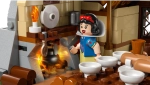 Конструктор LEGO Disney 43242 Домик Белоснежки и семи гномов