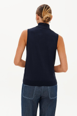 23393 Жилет женский (темно-синий)