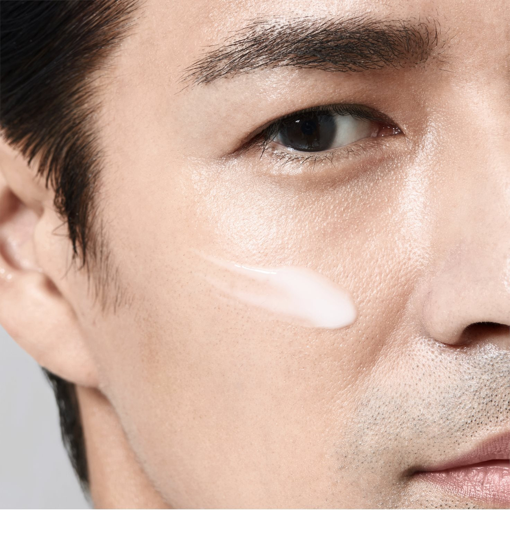 Shiseido Men Energizing Moisturizing Extra Light Fluid - регенерирующая жидкость /  dla mężczyzn 100  ml  / GTIN 768614171546