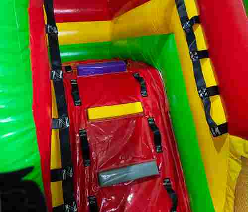 Коммерческий надувной батут "Сафари-джунгли" с горкой, размер 5*4*2,8 м