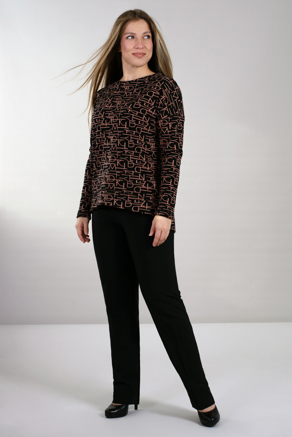 Джемпер женский 1236Аб, Буквы #239Б031236Аб