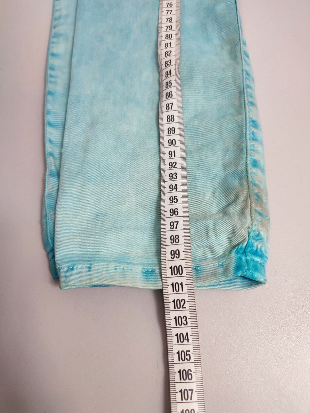 Джинсы Fishbone светлые 44 размер