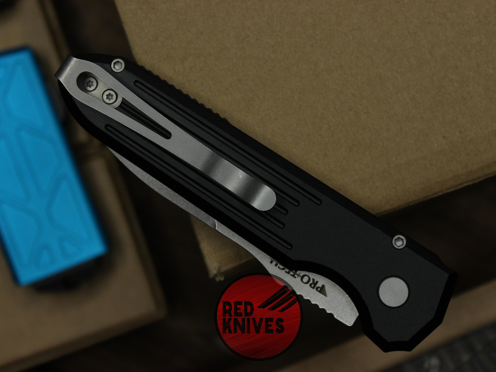 Нож Pro-Tech PDW Invictus Black - черная рукоять, красная кнопка