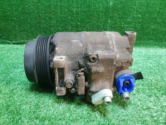 Компрессор кондиционера Mercedes C w203 (04-08)