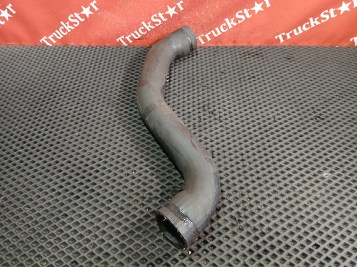 Патрубок радиатора