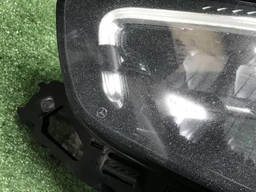 Фара левая Mercedes E W213 (2020-2023) LED