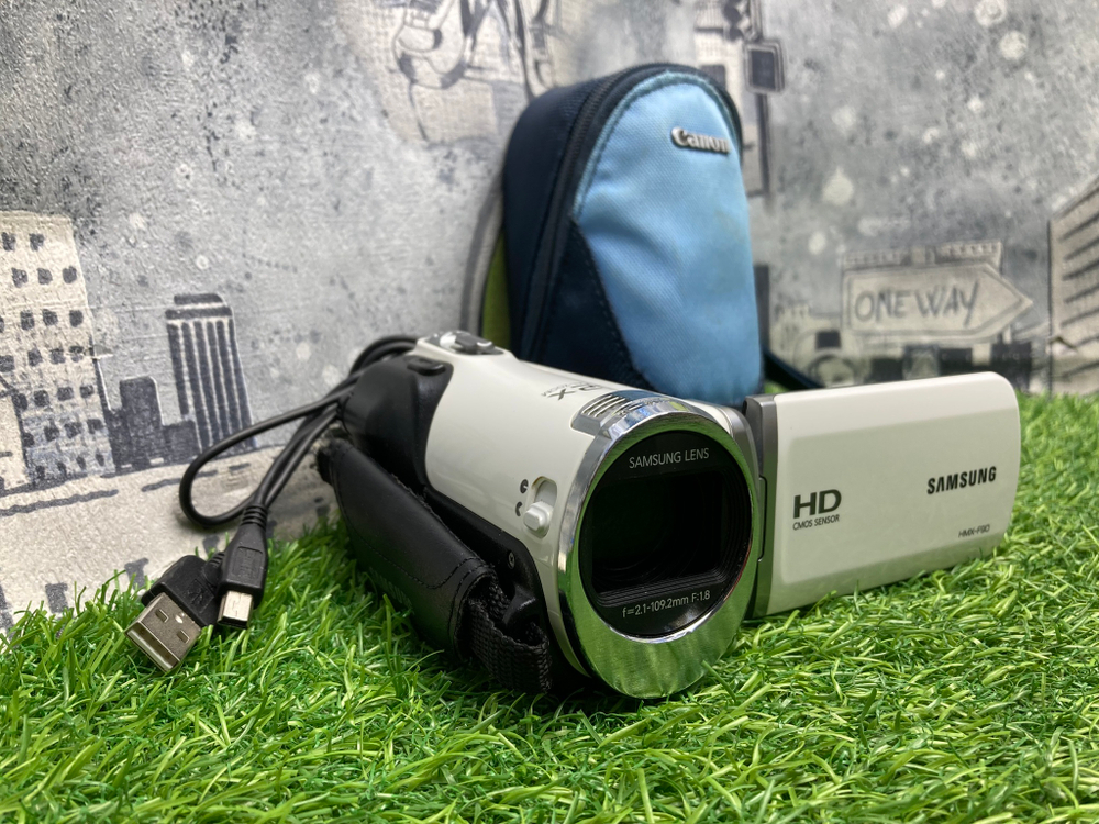 Samsung HMX-F90