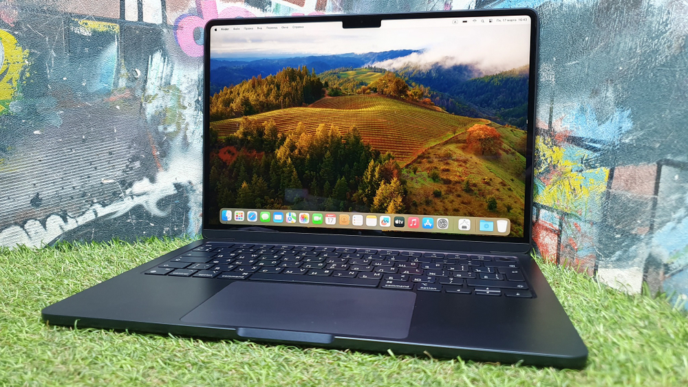 MacBook Air 13 (2022, M2) A2681 Retina M2 /16Gb/7 циклов