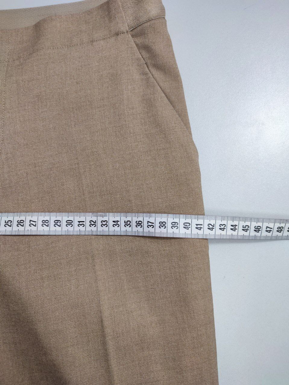 Брюки Uniqlo светлые 42 размер