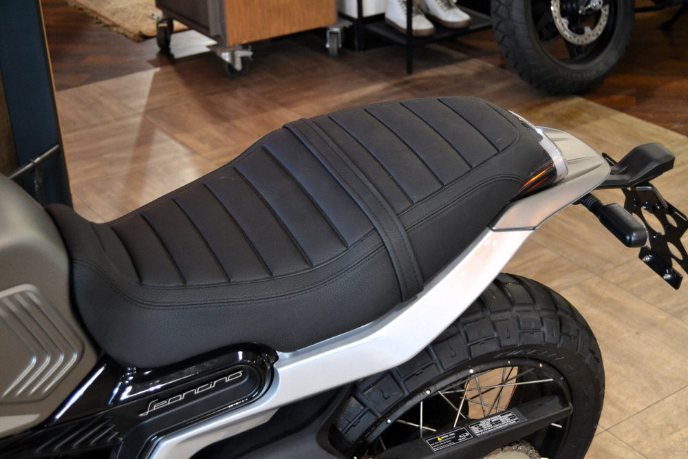 Benelli Leoncino 800 Trail