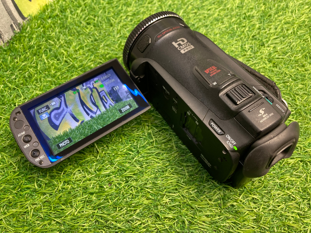 Canon Legria HF G25