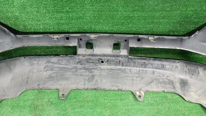 Бампер передний Toyota Land Cruiser 200 (2015-2021)