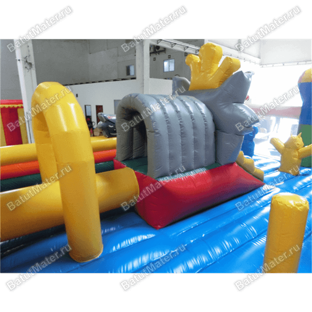 Надувной батут с крышей "Злой страшный серый волк"