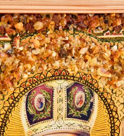 AMB-52/13 Икона «Николай Чудотворец» (с янтарной крошкой) дер.рамка 30х40