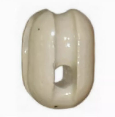 Изолятор орешковый, до 5 мм, размер изолятора 28x40 мм